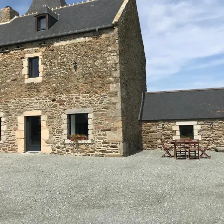 Holiday home Dependance De Charme Totalement Renovee *